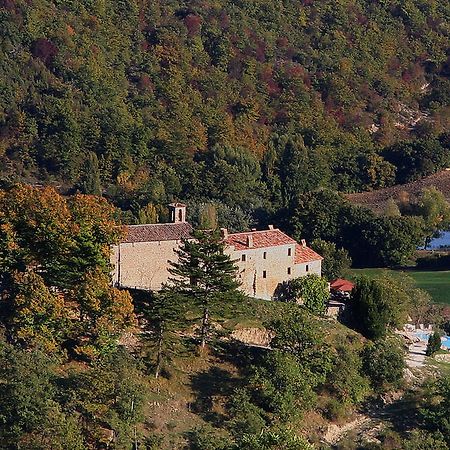 Borgo Di Carpiano Mengara Exterior foto